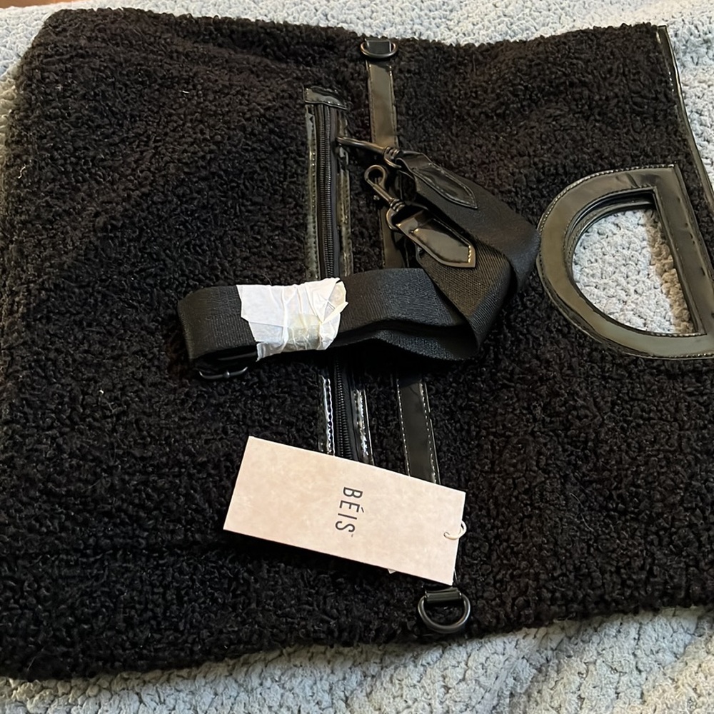 BEIS | Beis Faux Shearling Messenger bag